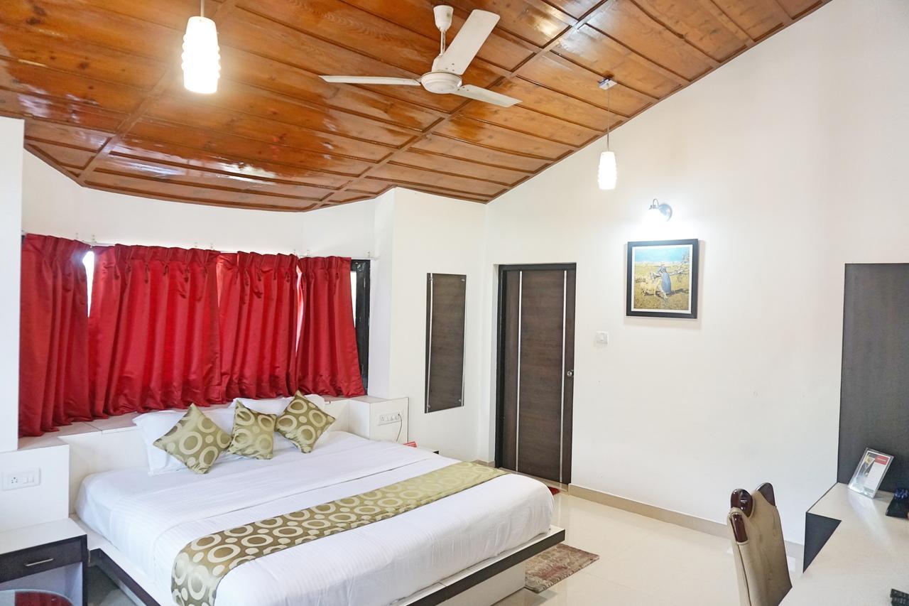 Ess & Bee Resorts Dharamsala Zewnętrze zdjęcie